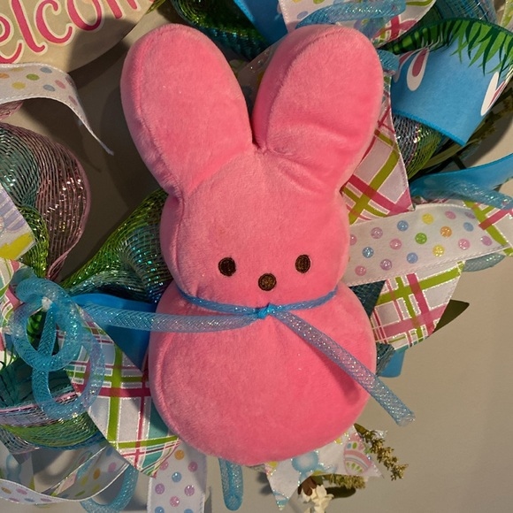 Peeps Welcome Easter Wreath - Picture 4 of 11